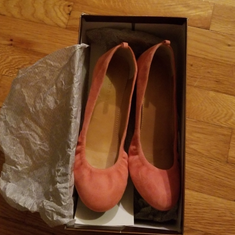 Audrey Brooke deep coral flats